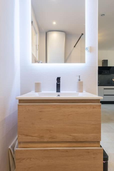 2P Neuf Au Coeur De St Jean Cap Ferrat Apartment Сен-Жан-Кап-Фера Екстериор снимка